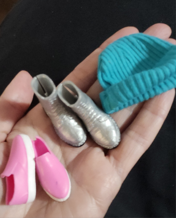 $10 creatable world deluxe character kit - photo 3