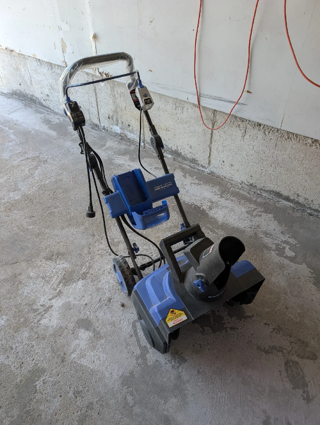 Snow Joe Cordless + Electric Hybrid Snow Shovel image indicator(5)