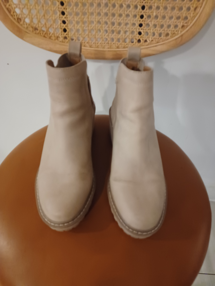 Blondo Beige Suede Ankle Boots, Size 8