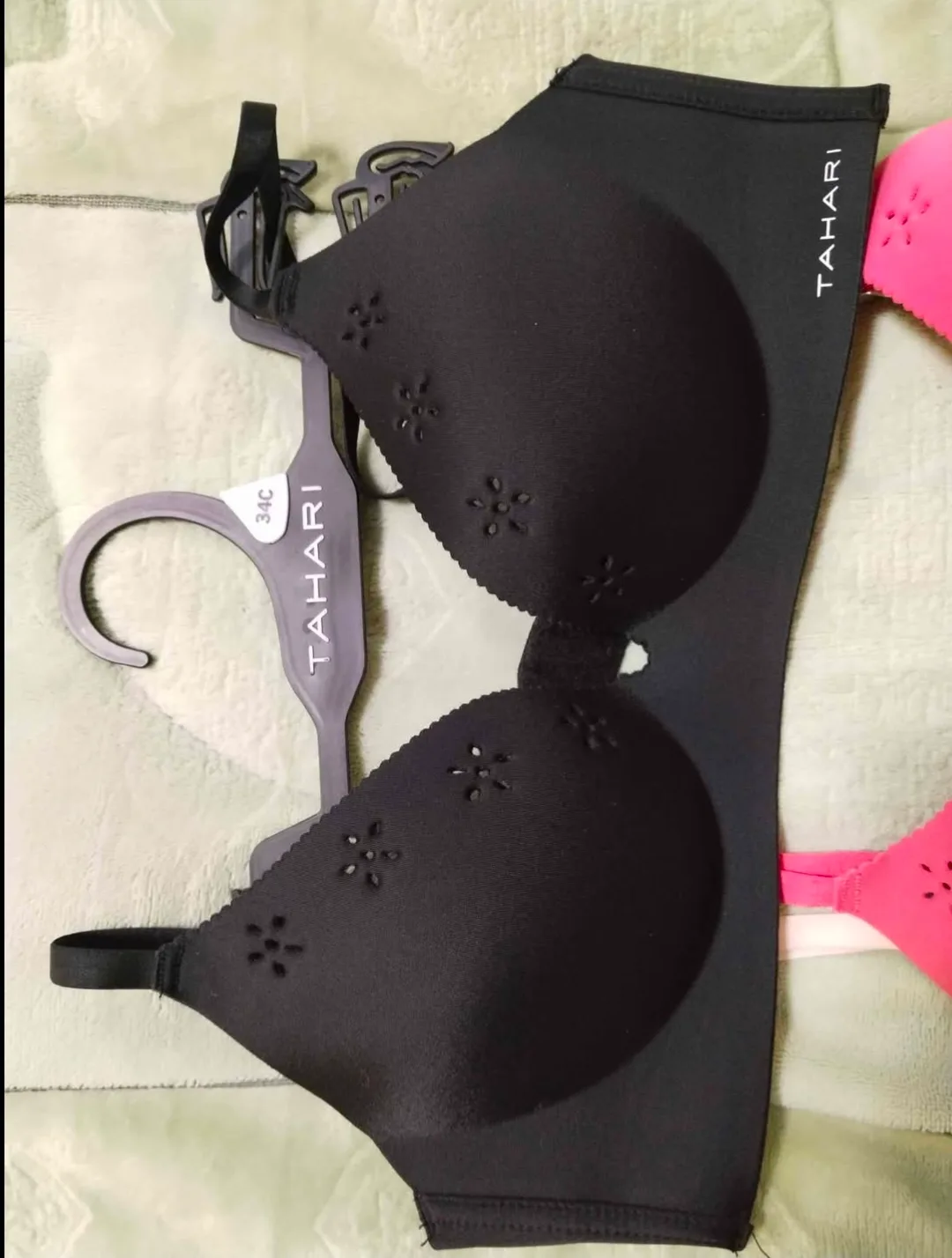 Tahari Bra Set - Size 34C image indicator(4)