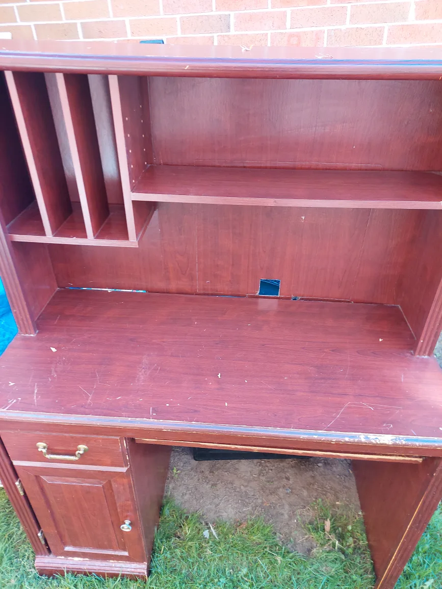 Assorted Used Furniture Set image indicator(3)