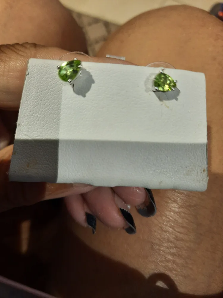 Genuine solid sterling silver PERIDOT stud earrings thumbnail