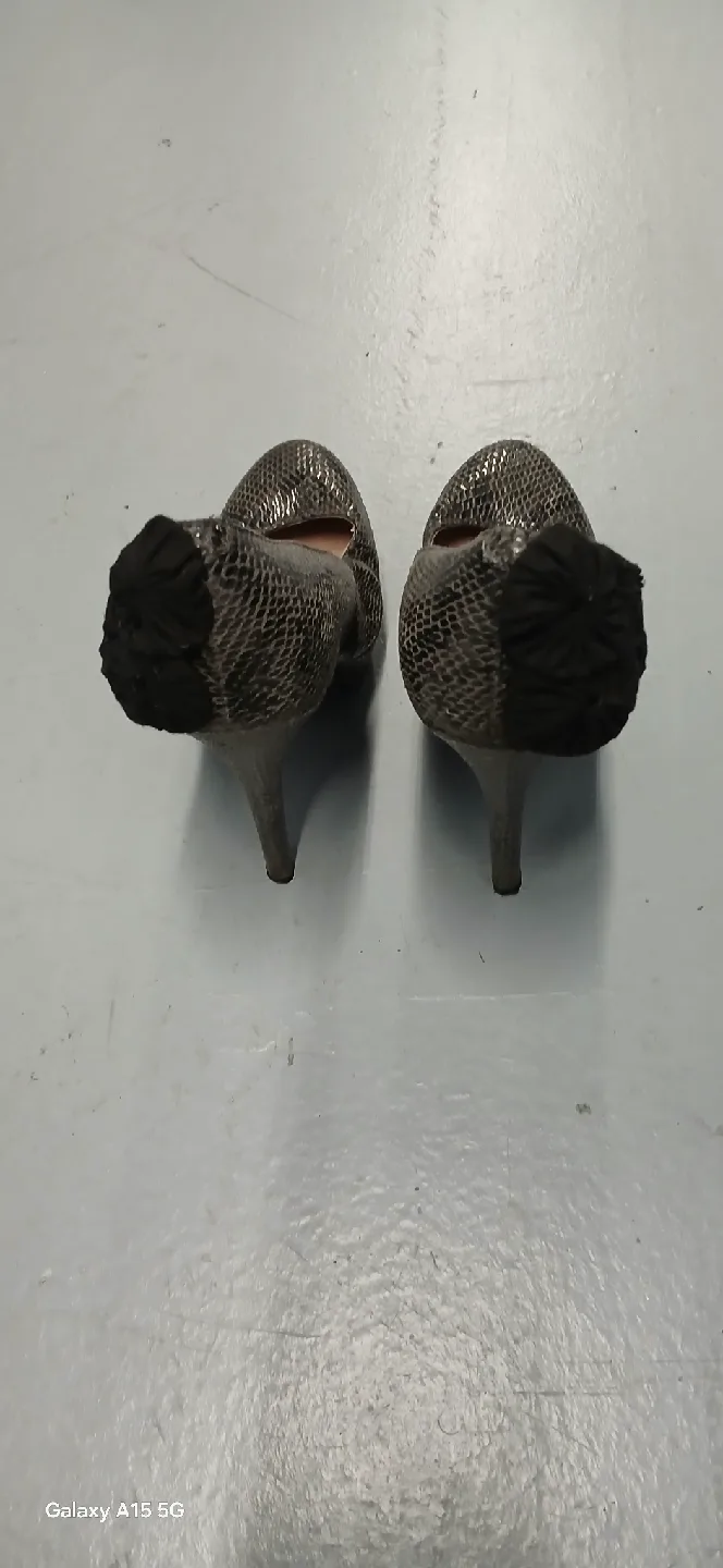 Rachel Roy Heels - Size 8.5M image indicator(2)