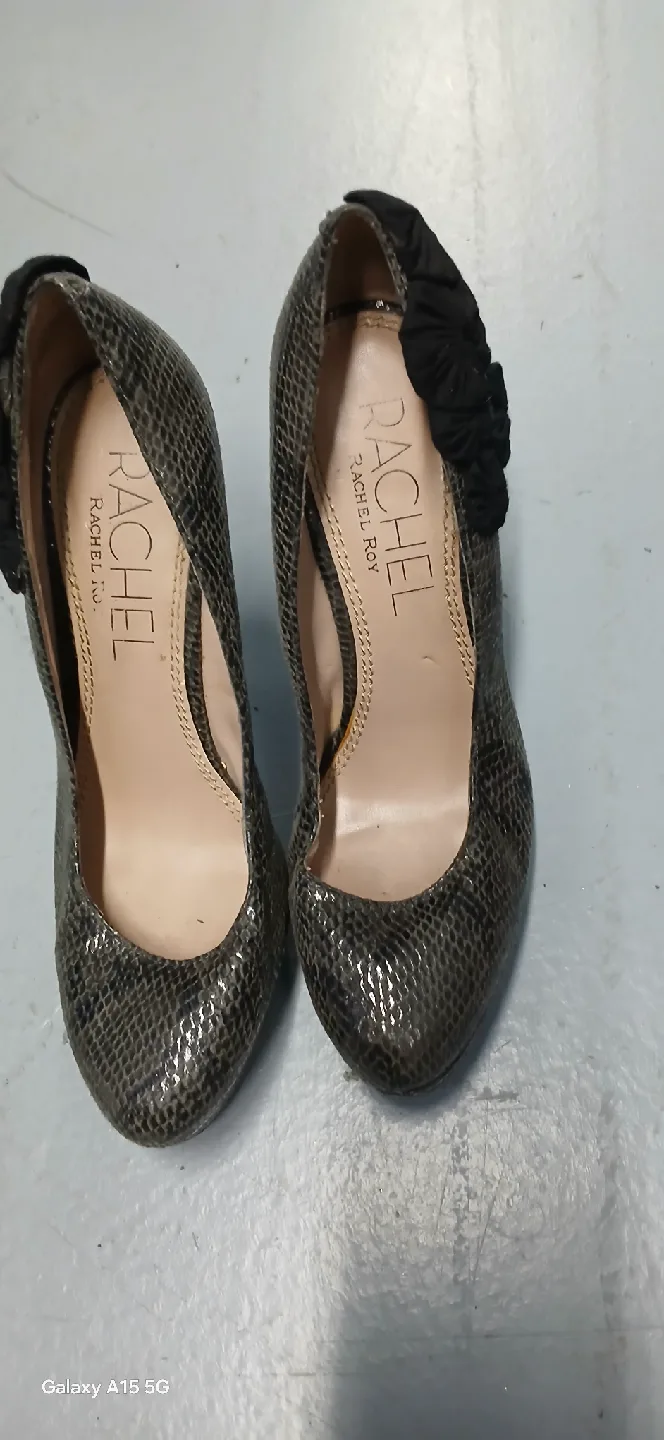 Rachel Roy Heels - Size 8.5M image indicator(4)