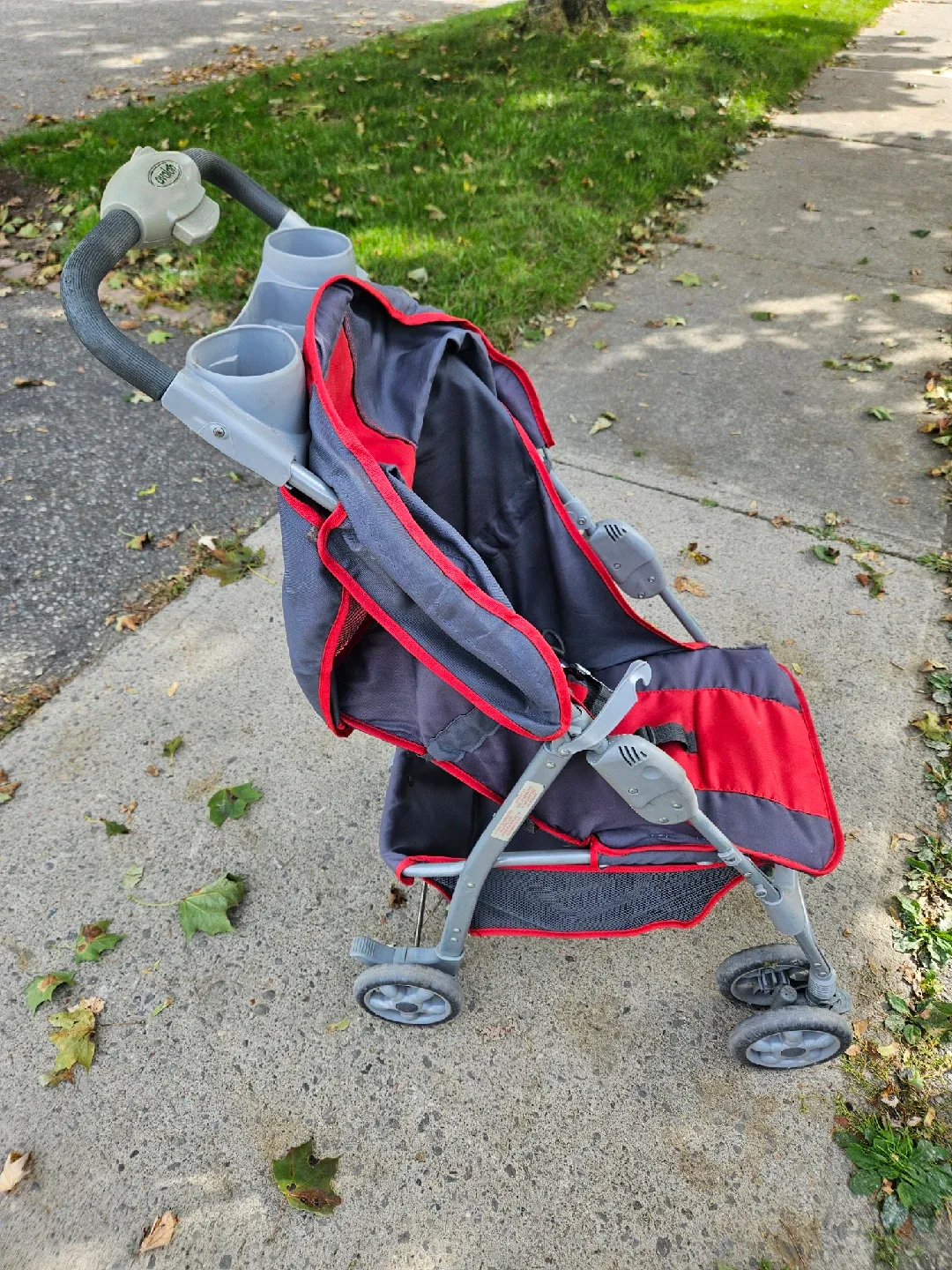 Avalon Umbrella Stroller - Red & Grey image indicator(2)