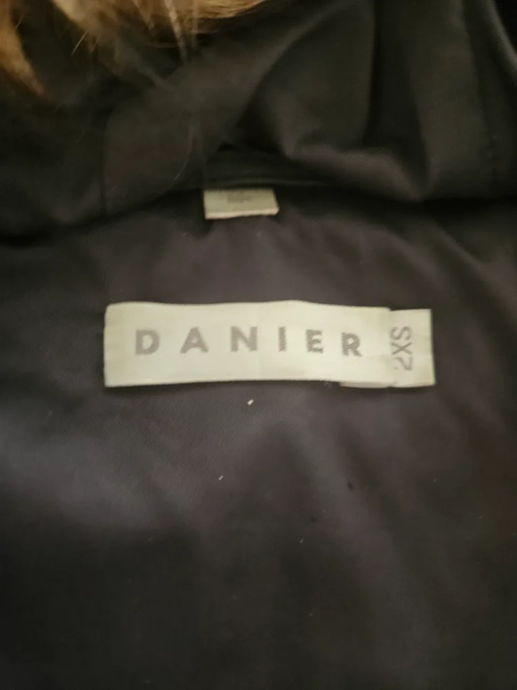 Danier Leather Jacket - Women's Size 2XS image indicator(4)