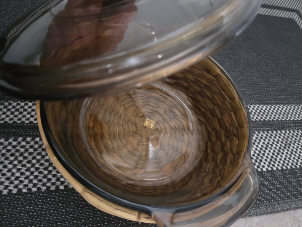 Anchor Hocking Basket Buffet Casserole w/Cover image indicator(2)