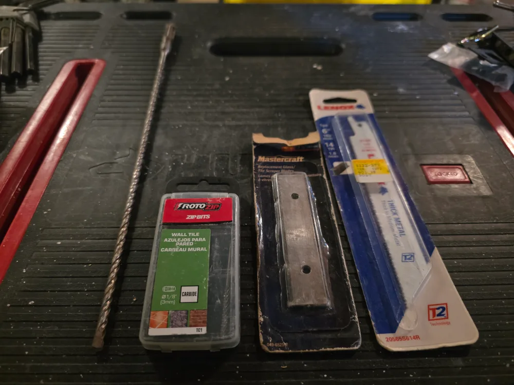 Lenox 6" 14T Bi-Metal Saw Blade + Mastercraft Glass/Tile Scraper thumbnail