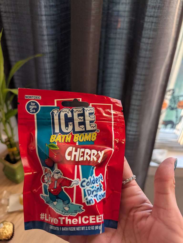 ICEE Cherry Bath Bomb - New!