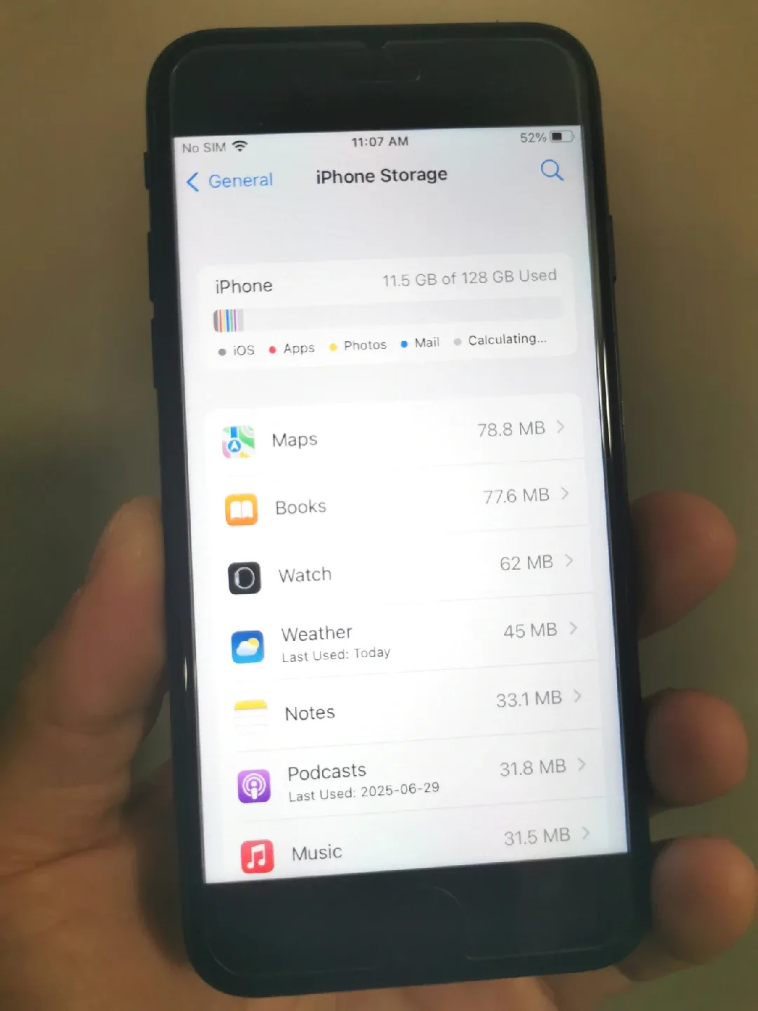 iPhone 7 128G Jet Black image indicator(3)