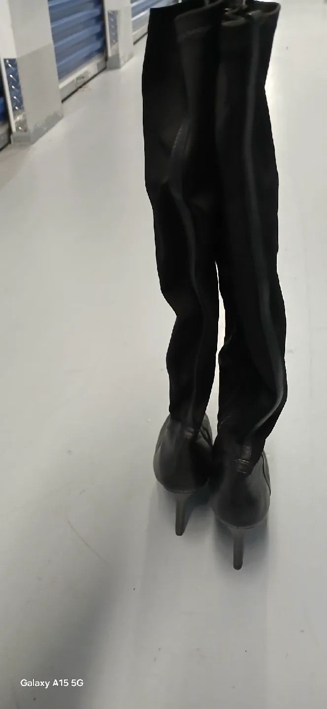 Black Thigh High Heel Boots image indicator(3)