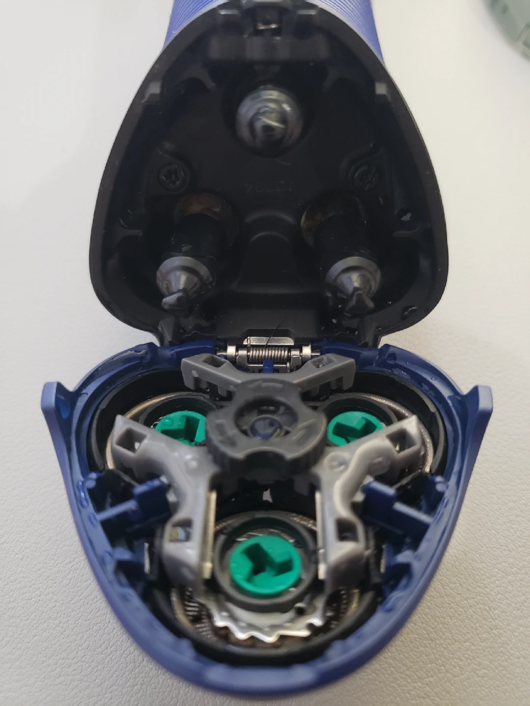 Philips Electric Shaver PT710 - photo 5