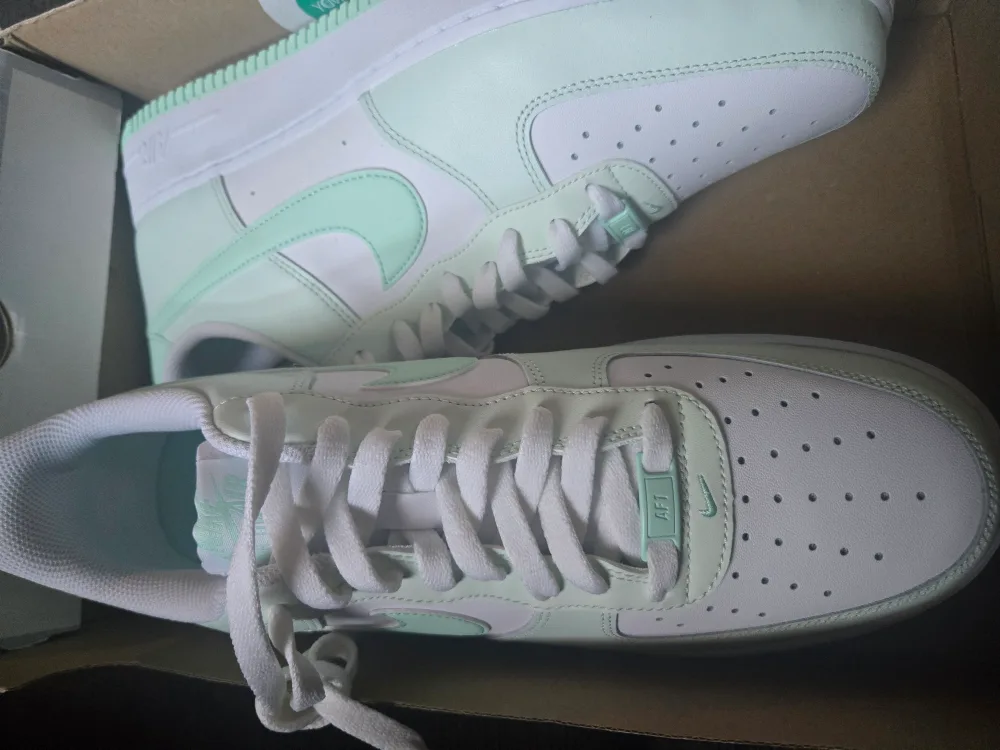 Air Force Mens image indicator(2)