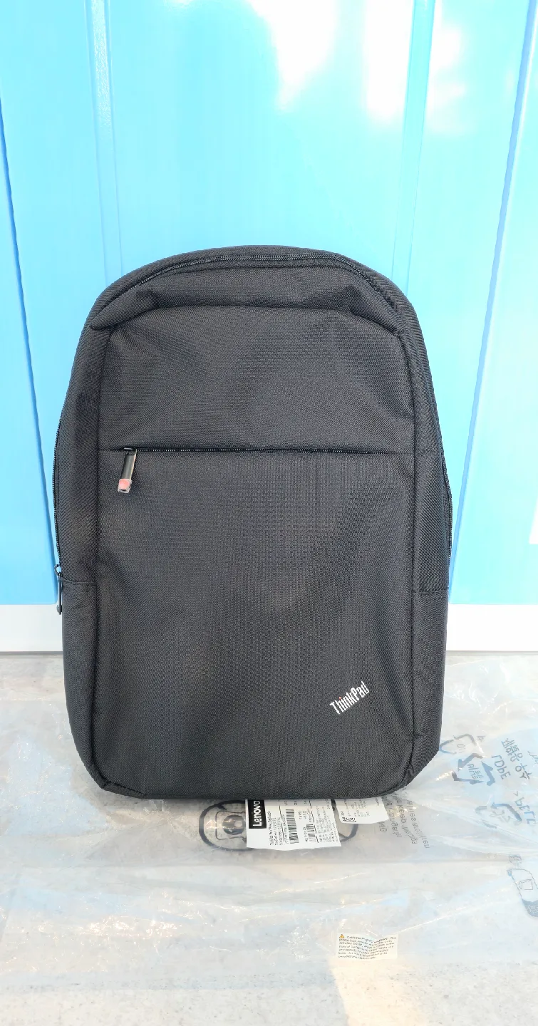 Lenovo ThinkPad 15.6" Laptop Backpack image indicator(2)