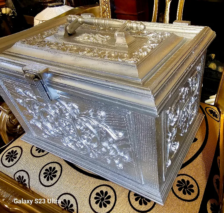 Ornate Decorative Box image indicator(4)