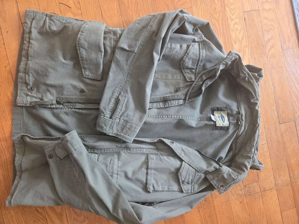 new jacket  Old Navy,size S,Military green image indicator(2)