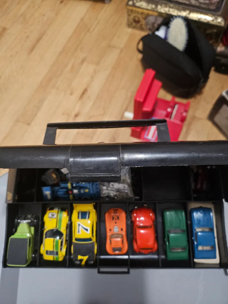 HO SLOT CAR COLLECTION image indicator(2)