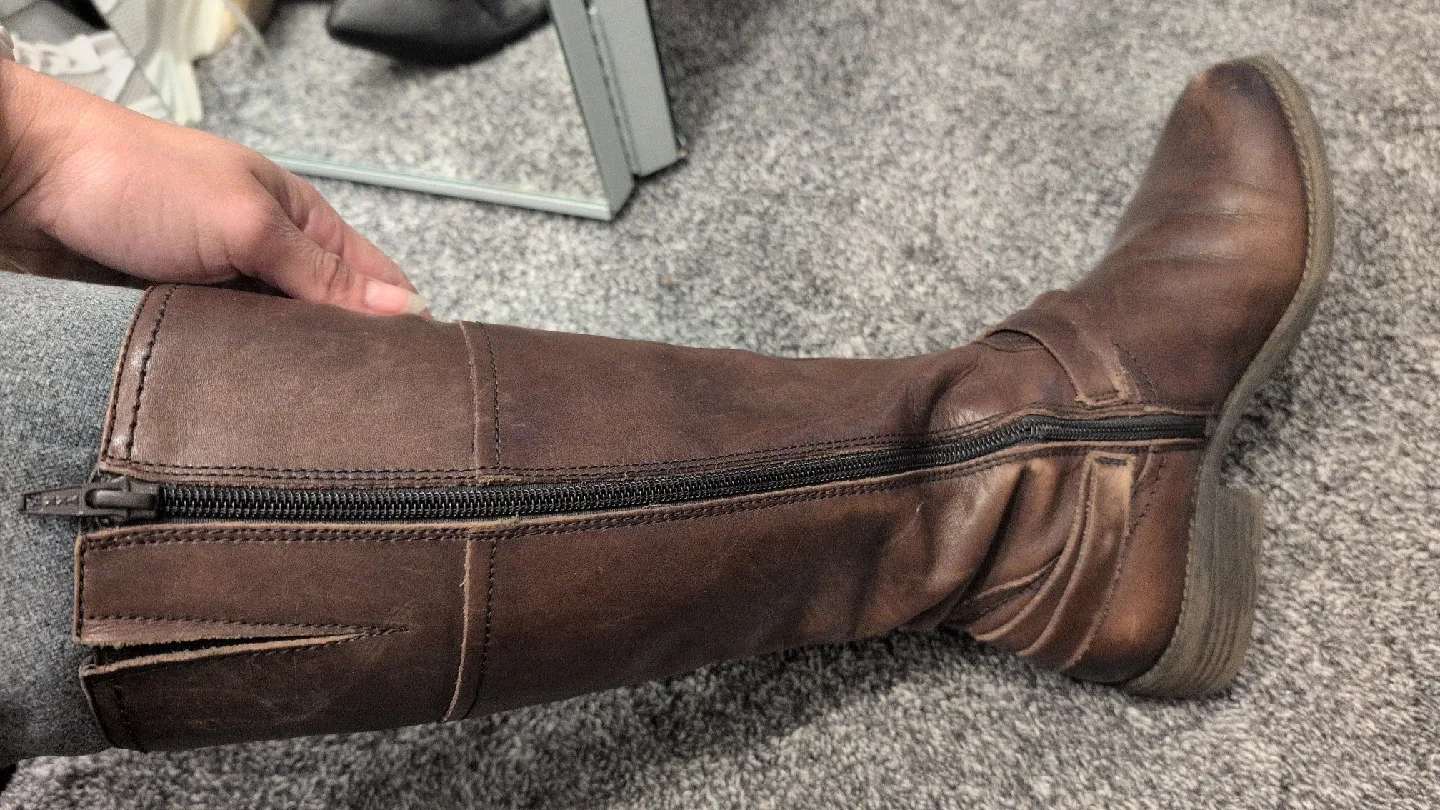 Brown Leather Riding Boots image indicator(2)