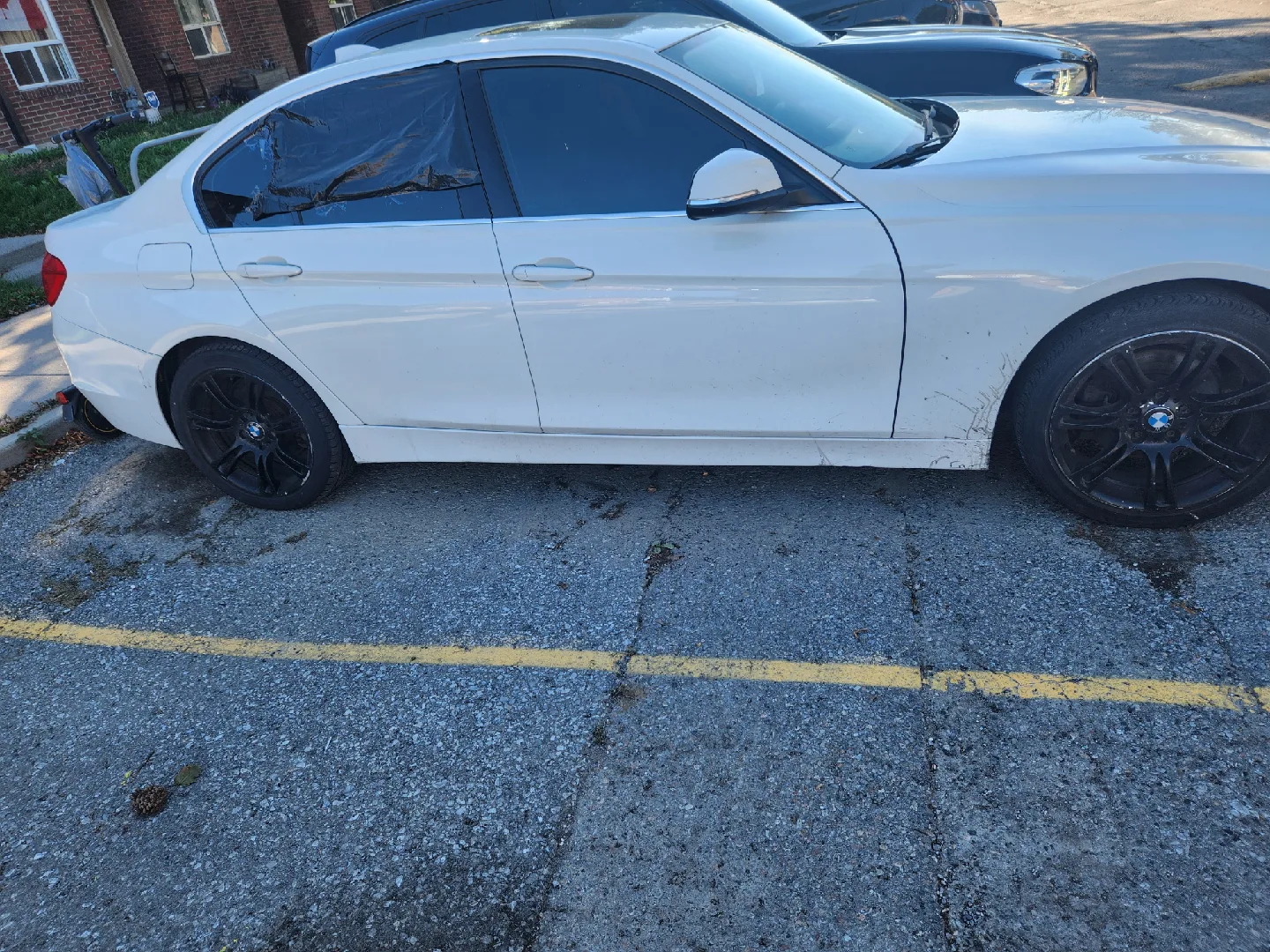 BMW x drive 328 image indicator(2)