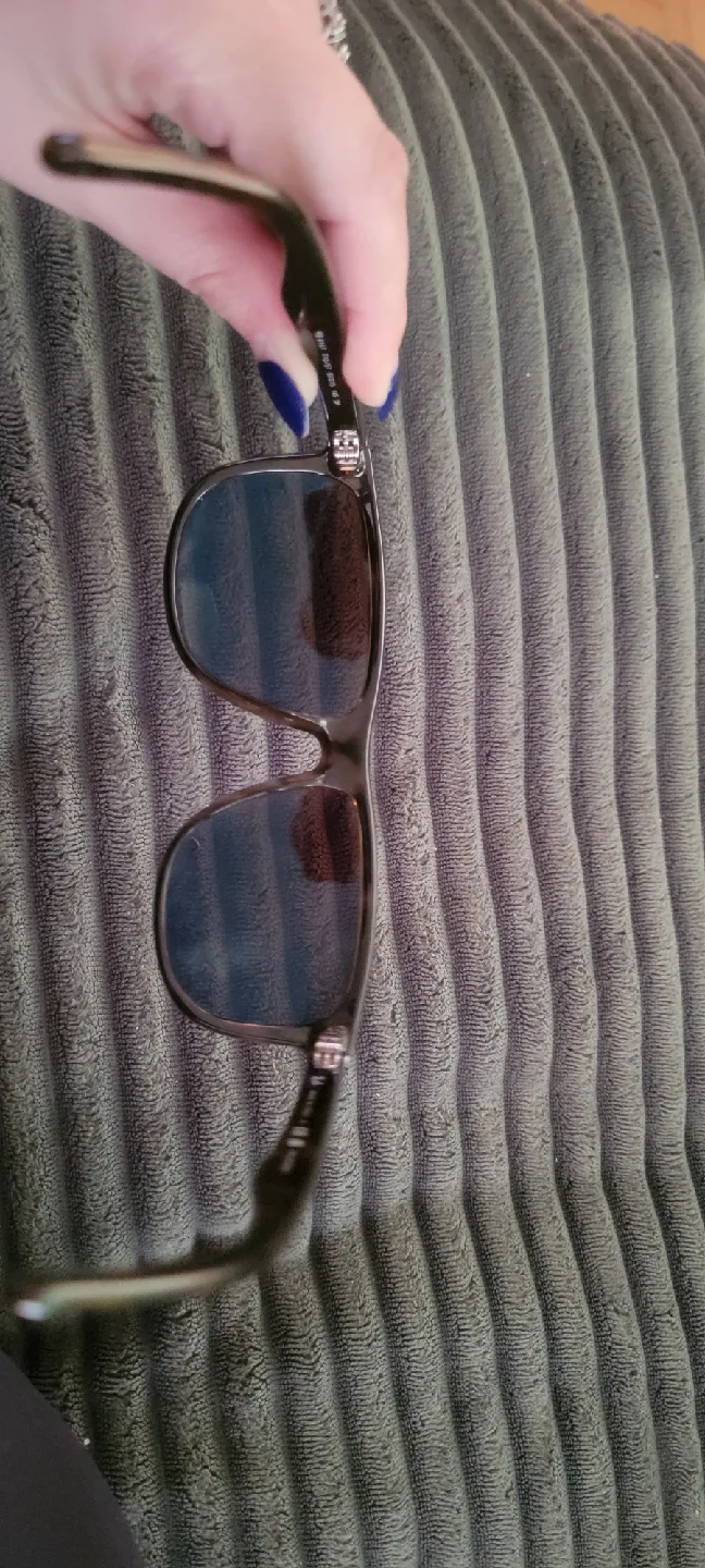 Ray-Ban Polarized Sunglasses image indicator(3)