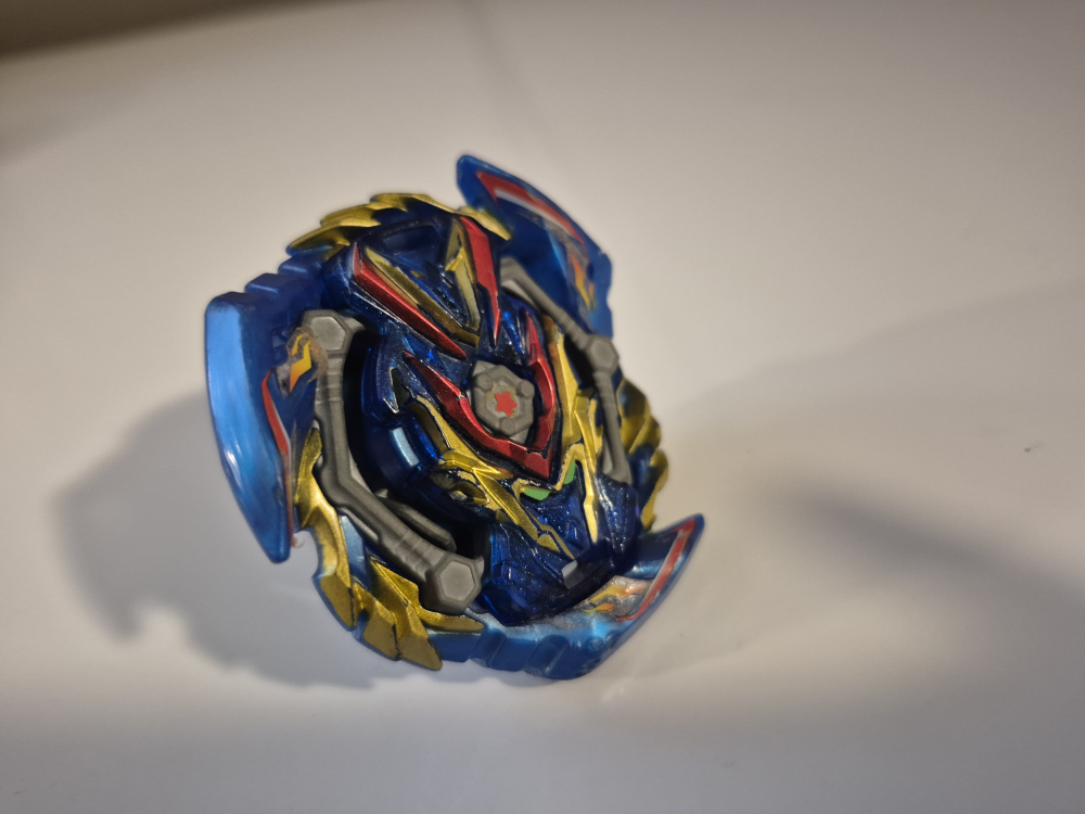 Beyblade - photo 2
