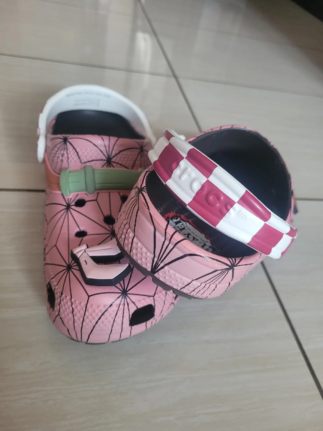 Demon Slayer Crocs image indicator(7)