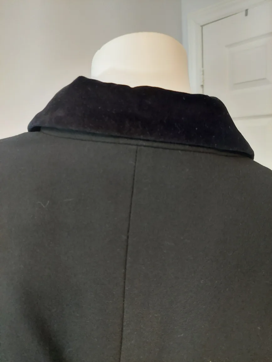 Liz Clariborne Black Blazer Jacket Pettite Size 10 image indicator(6)