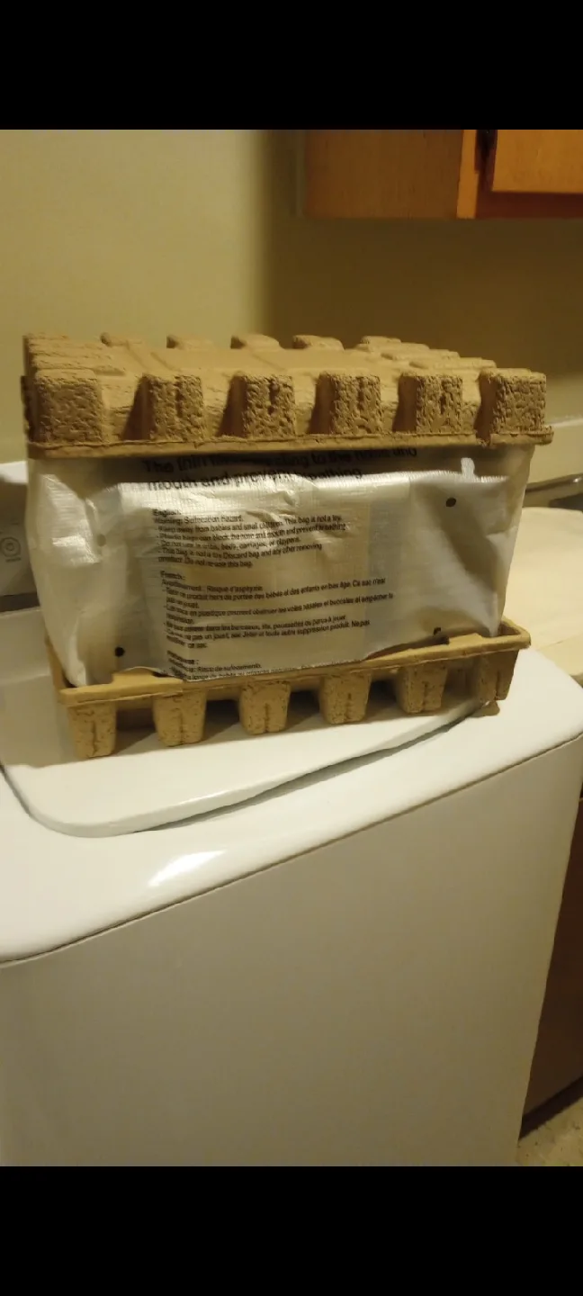 Air Fryer Toaster Oven White by Chefman brand! new!.. image indicator(7)