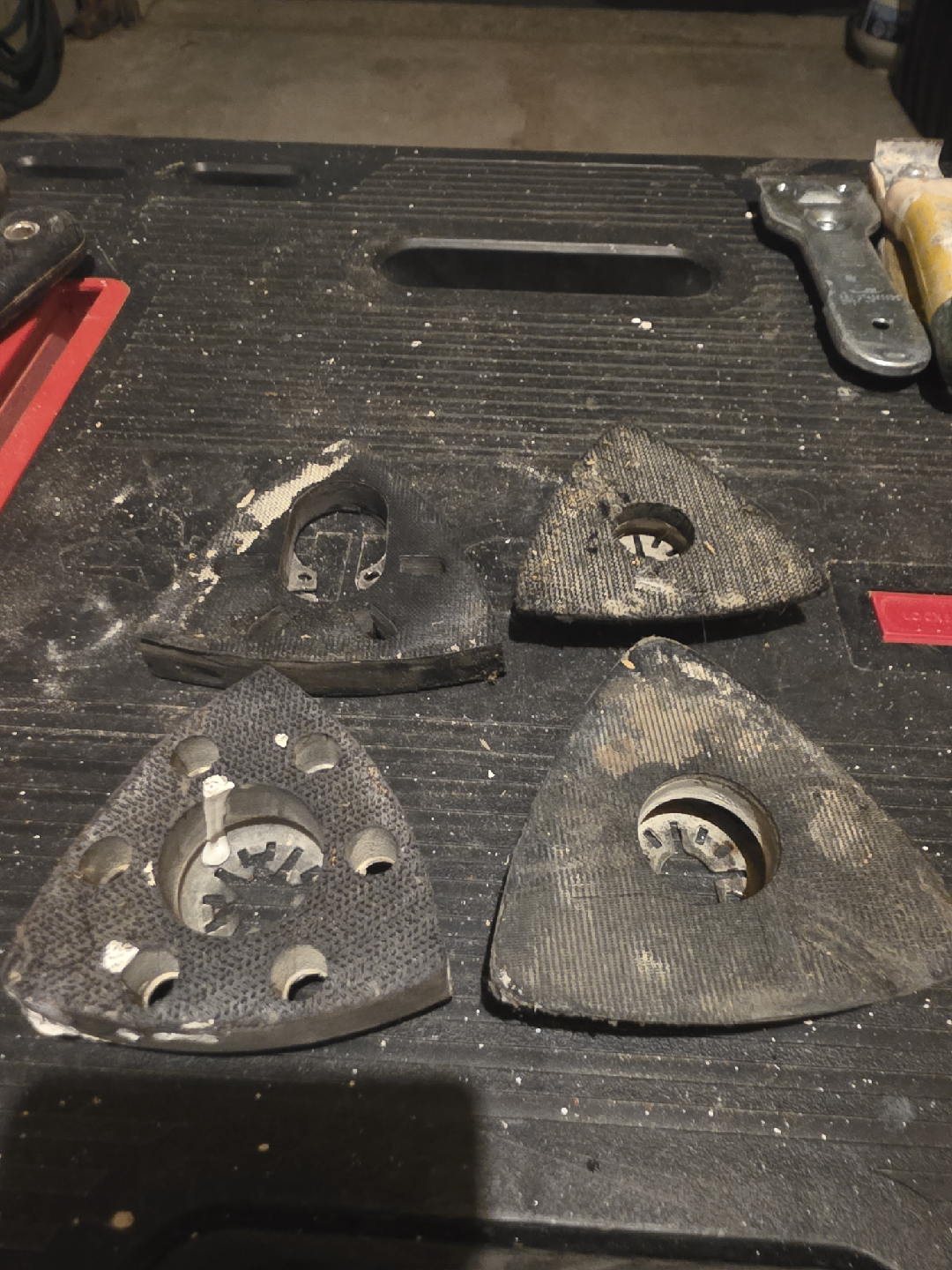 Oscillating Multi Tool Sanding Pads 4 of them - photo 4