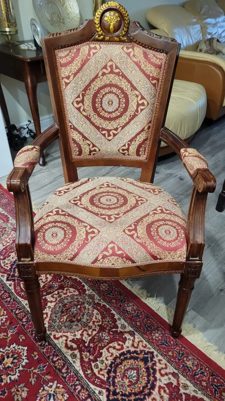 Dining Table Set with 8 Chairs image indicator(3)