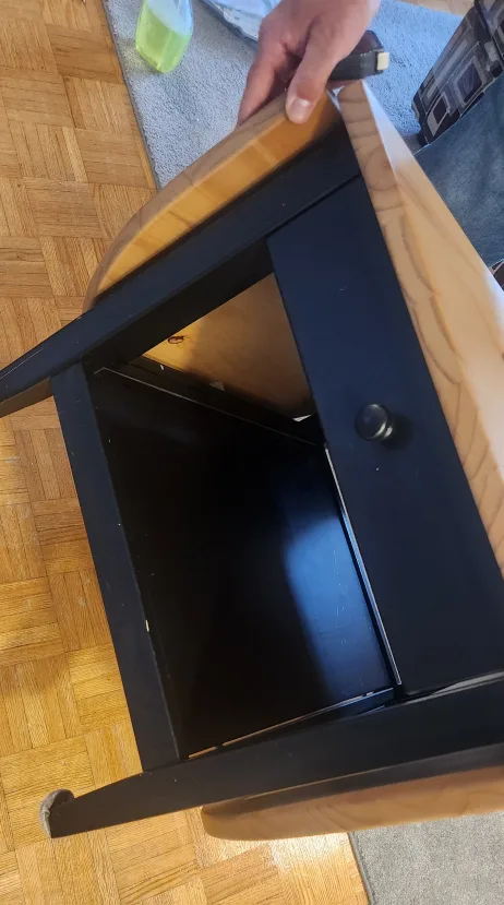 Extendable Coffee Table - Light Wood & Black Base image indicator(8)