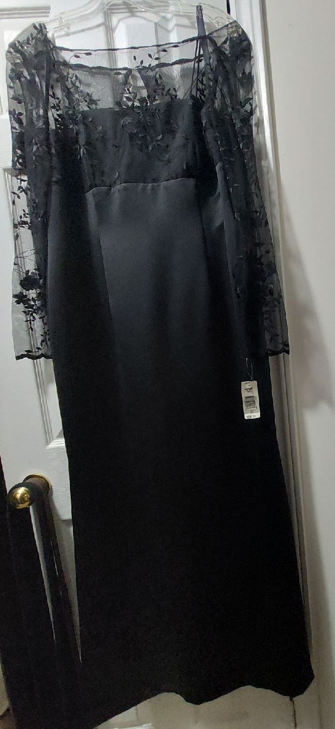 Black Lace Long Sleeve Dress