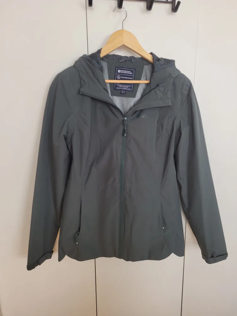 Mountain Warehouse Waterproof Jacket image indicator(5)