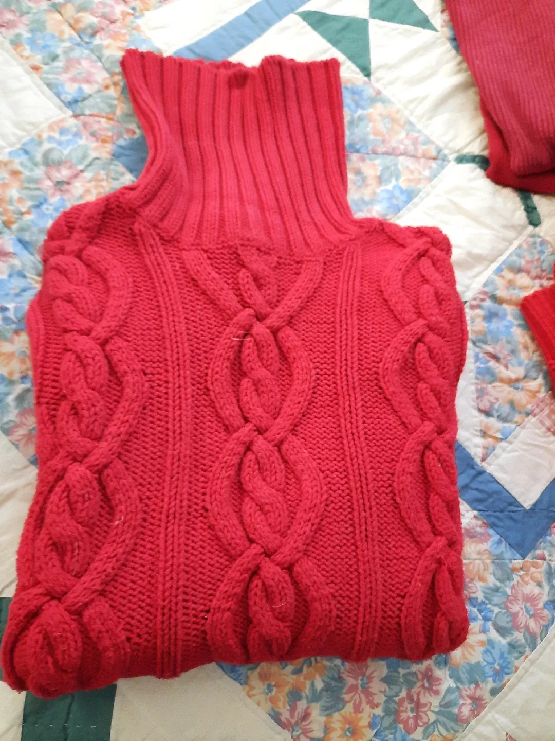 Beautiful assortment of Sweaters image indicator(6)