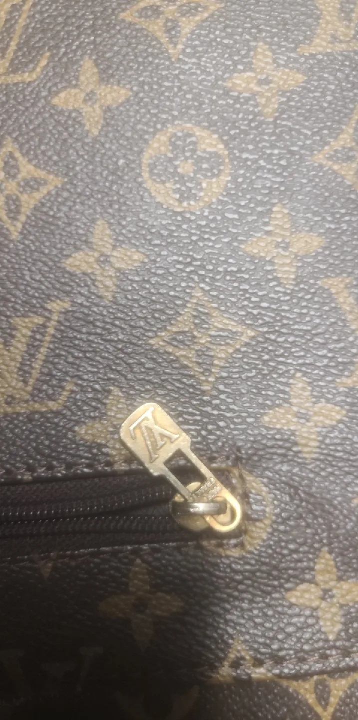 Louis Vuitton Monogram Canvas Document Holder image indicator(3)