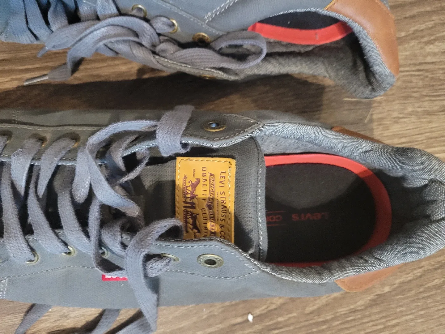 Levi's Men's Gray Canvas Sneakers - Size 13 thumbnail