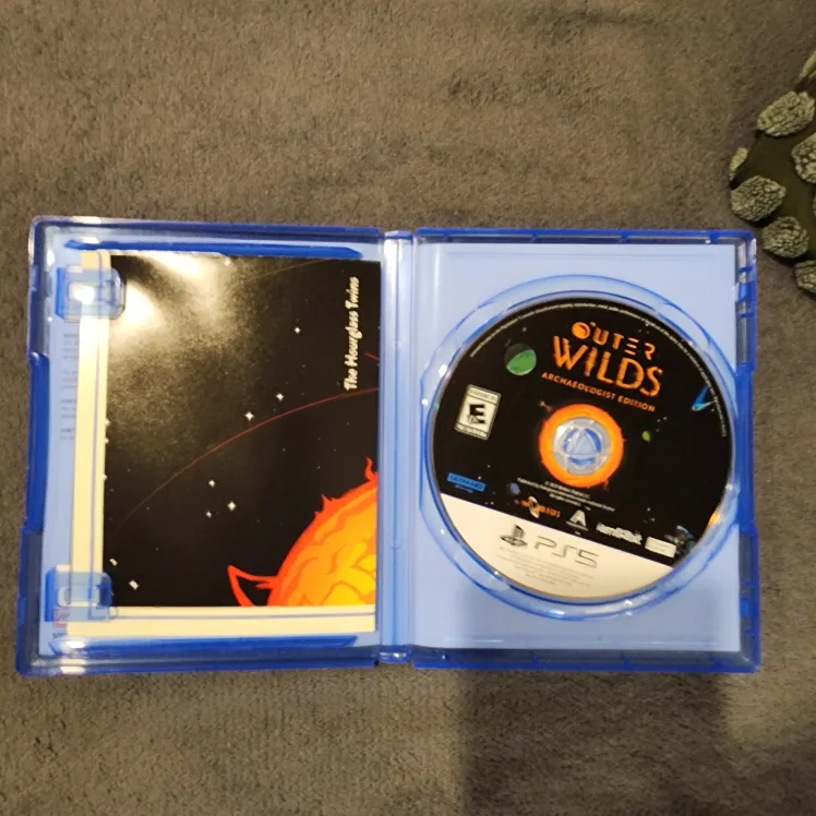 Outer Wilds Archeologist Edition [PS5] image indicator(2)