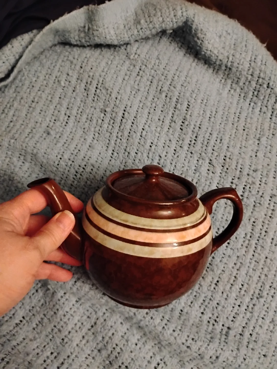 LITTLE BROWN BETTY TEAPOT thumbnail