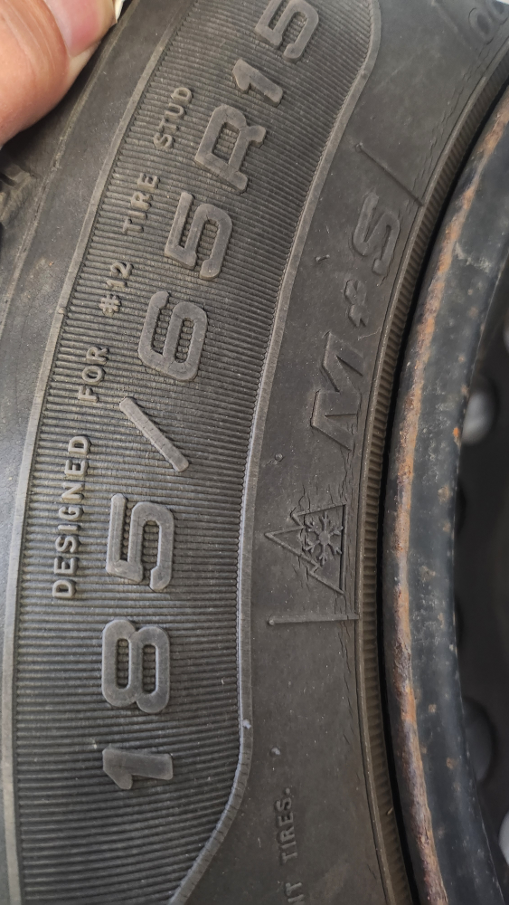 185/65R15 Tire
