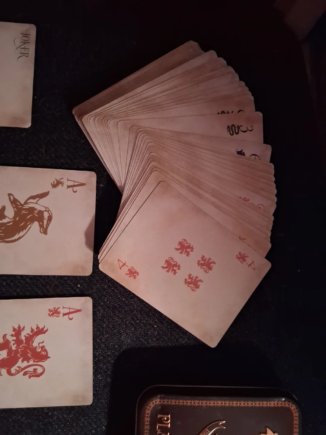 Harry Potter Hogwarts Playing Cards image indicator(6)