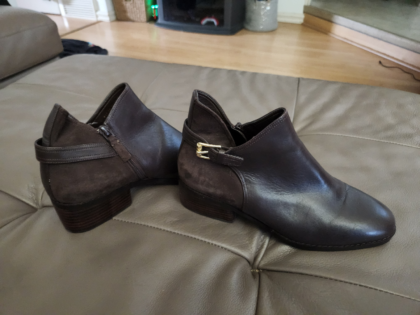 Grand Cole Haan signature. size 8 1/2
