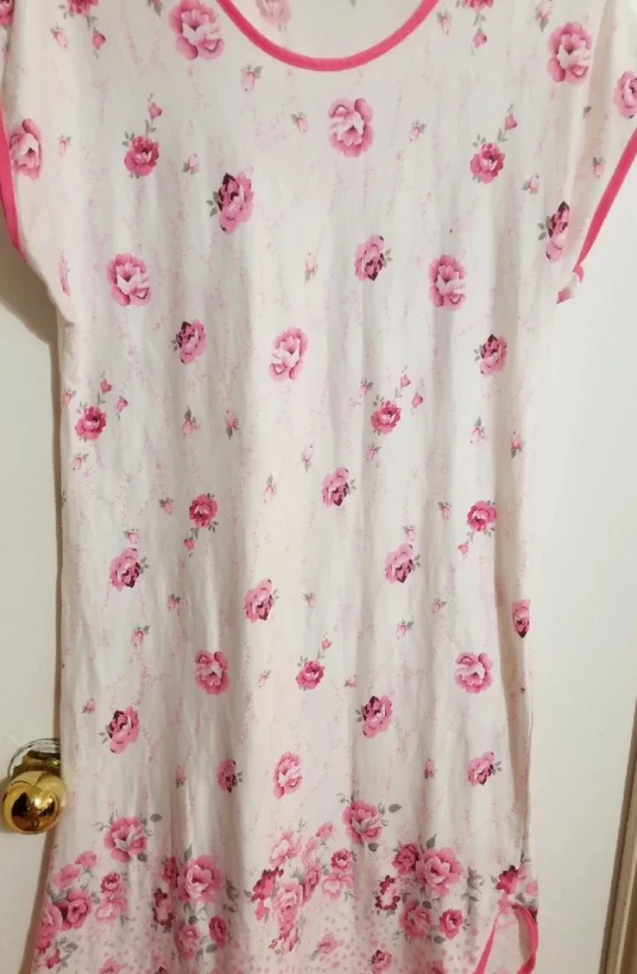 Ya Chao Floral Nightgown - Pink & White thumbnail