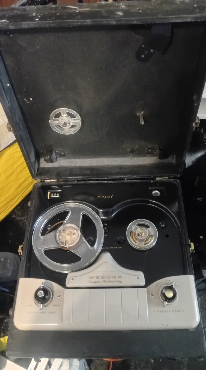 Vintage Royal Webcor Tape Recorder image indicator(2)