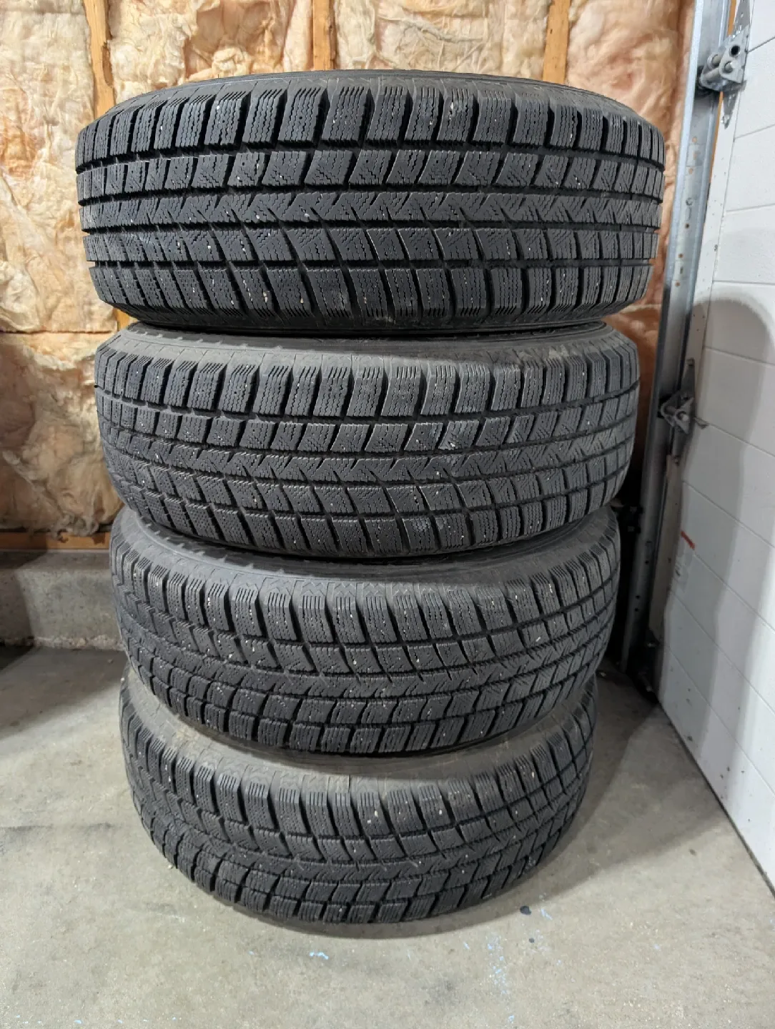 (4)-235/65R17 Winter Tires On Steel Rims Off 2019 Honda CRV image indicator(8)