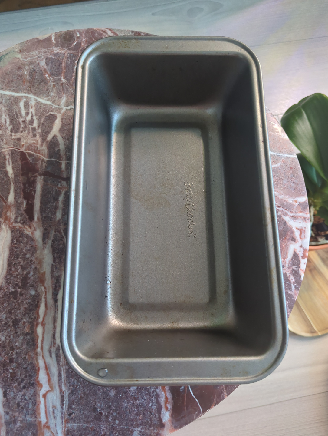 Betty Crocker Muffin Tin & Loaf Pan - photo 2