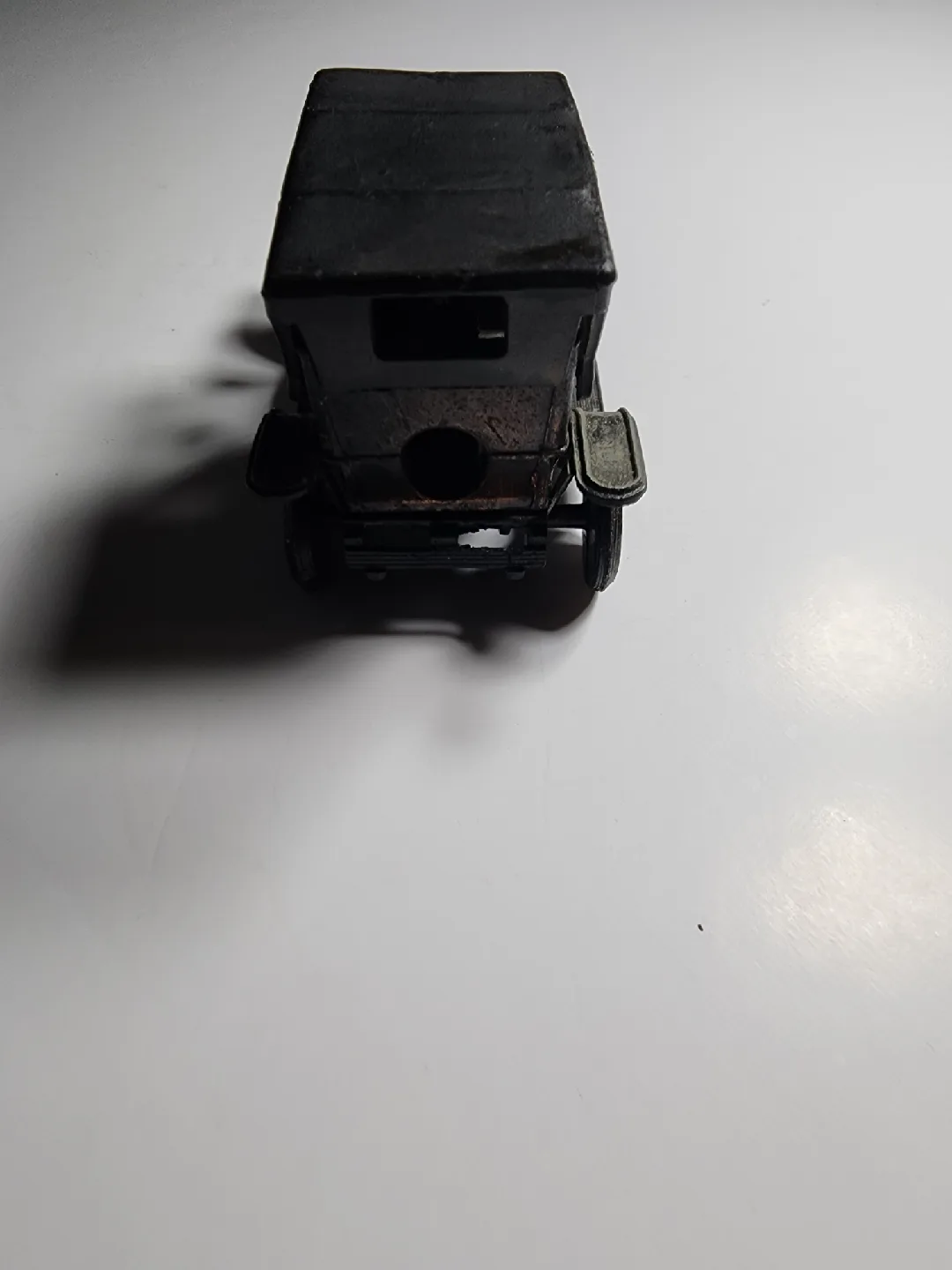 Vintage Antique Car Model image indicator(7)