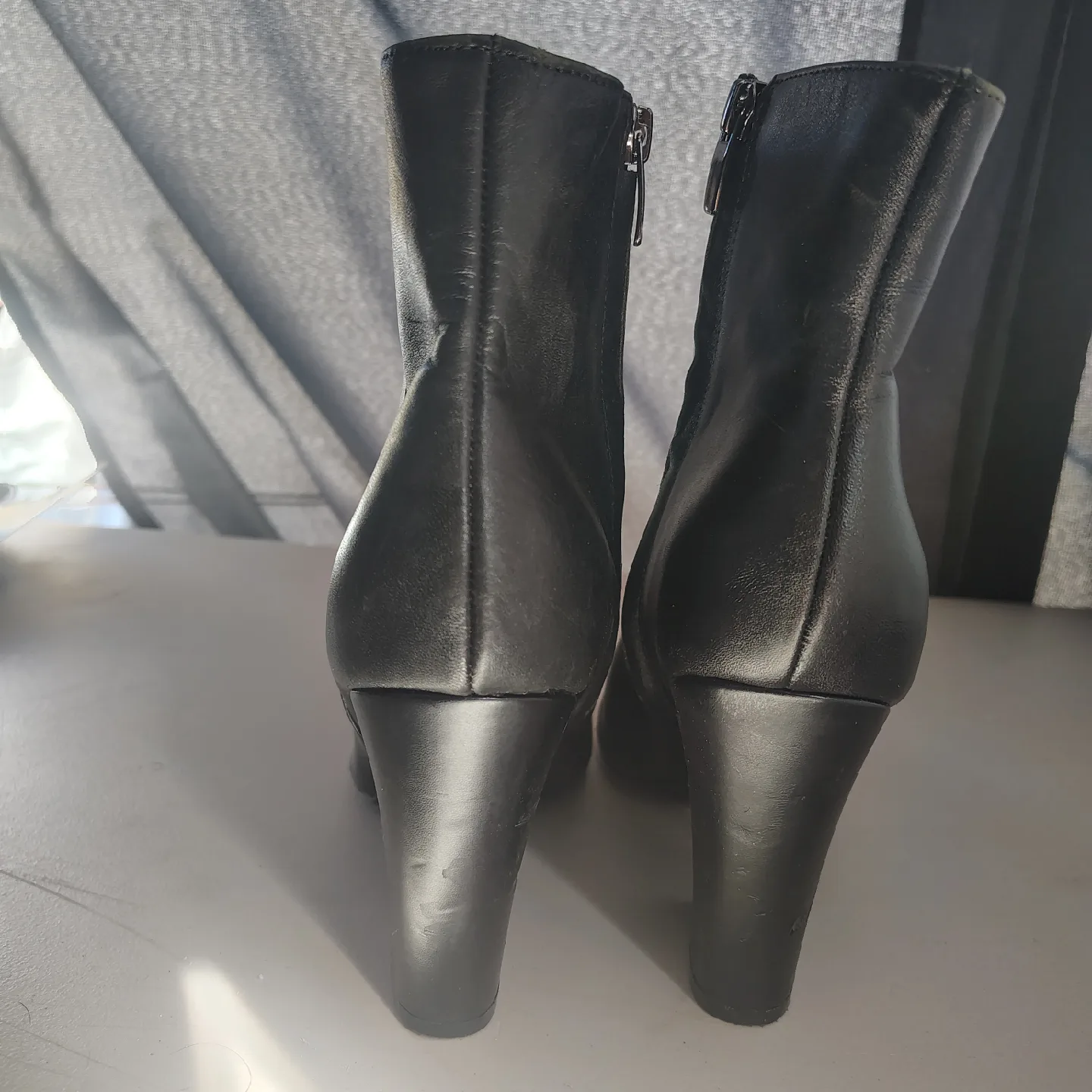 Nine West Black Ankle Boots, Size 9½M image indicator(7)