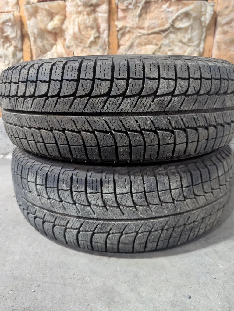 (2)-195/65R15 Michelin X-Ice Winter Tires image indicator(6)