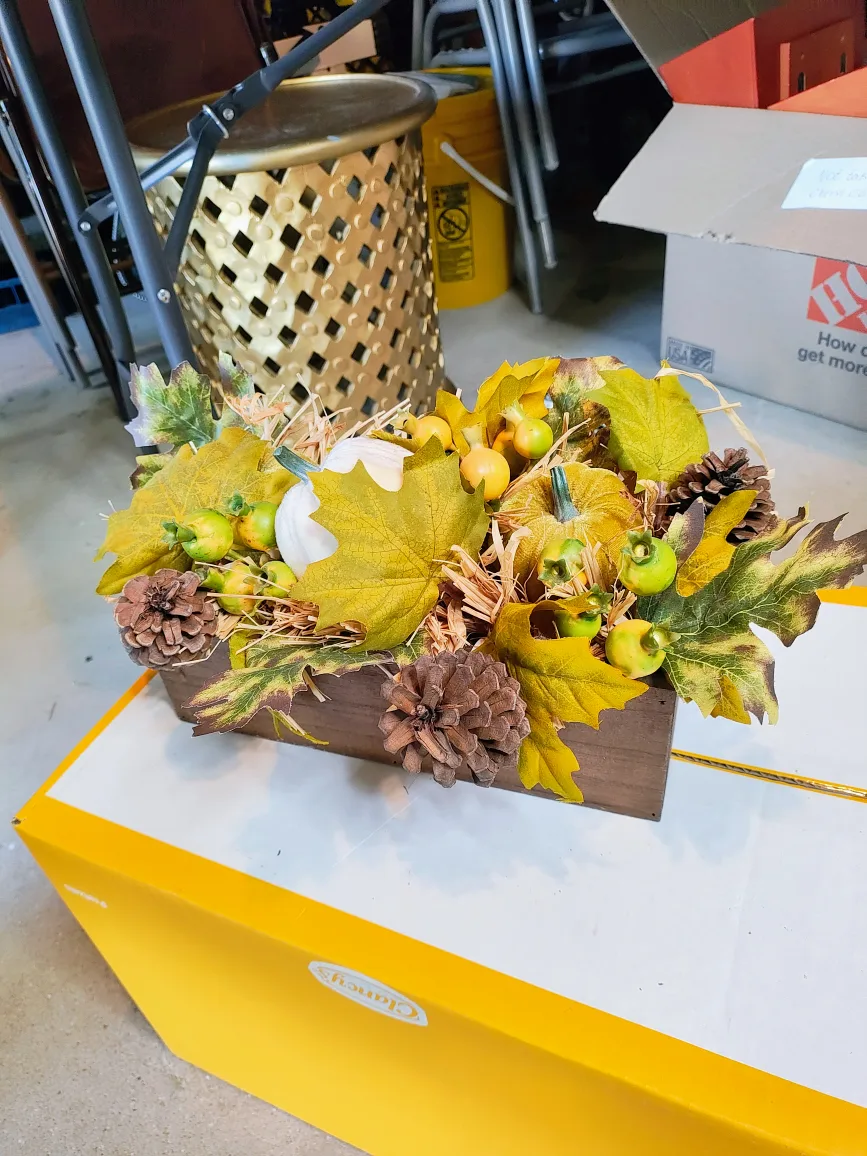 Fall Harvest Decor image indicator(3)