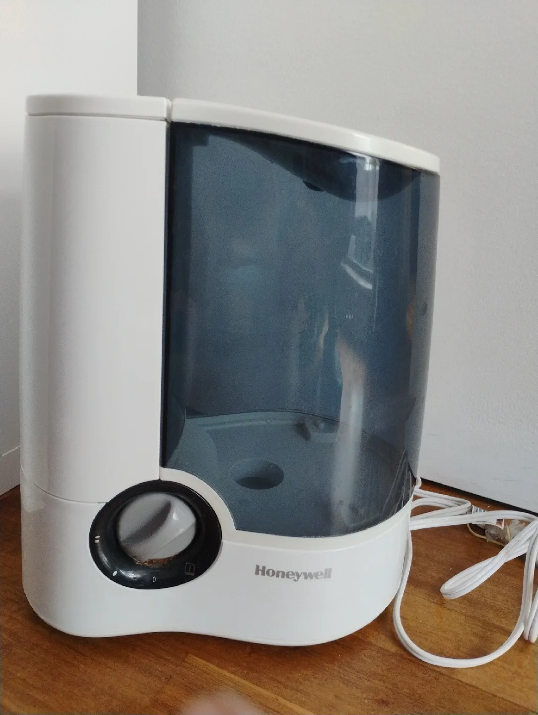Honeywell Humidifier thumbnail